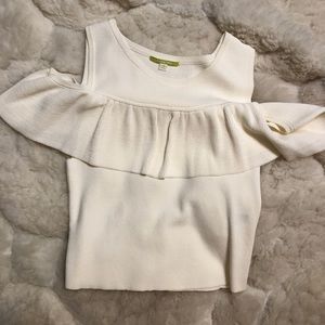 Cute Gianni Bini Cold shoulder crop knit top